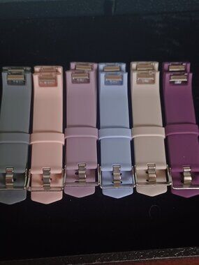 NEW Six Fitbit Charge 4 Replacement bands